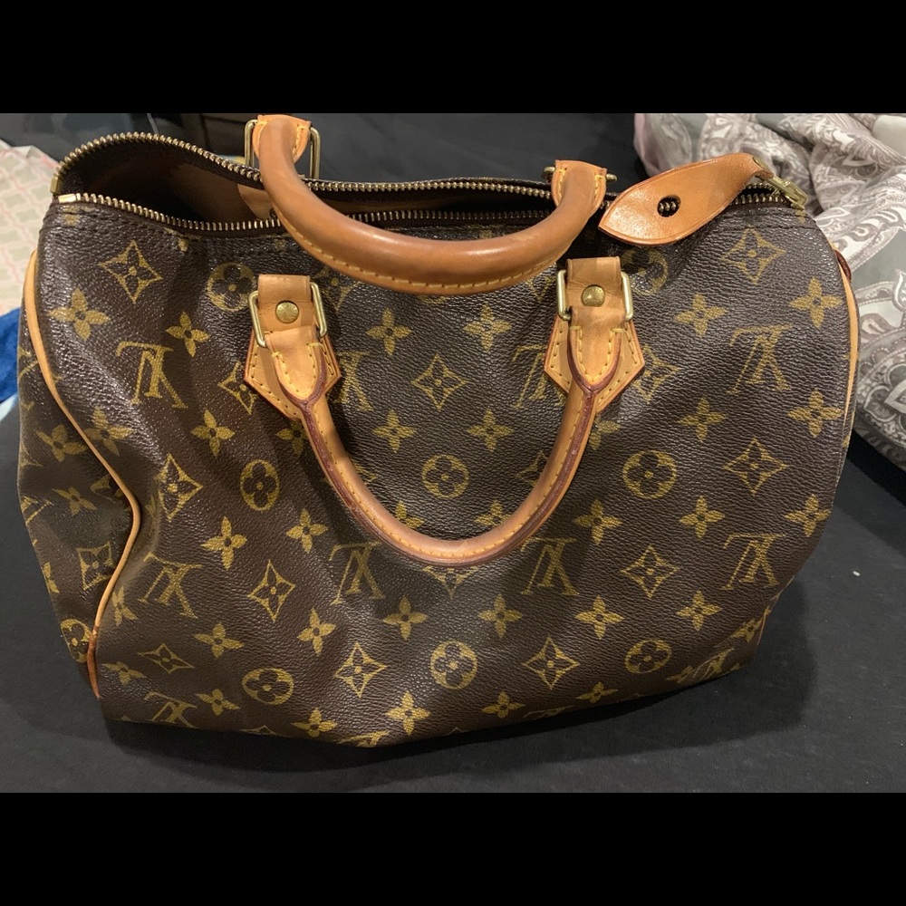 Authentic Louis Vuitton Speedy 30